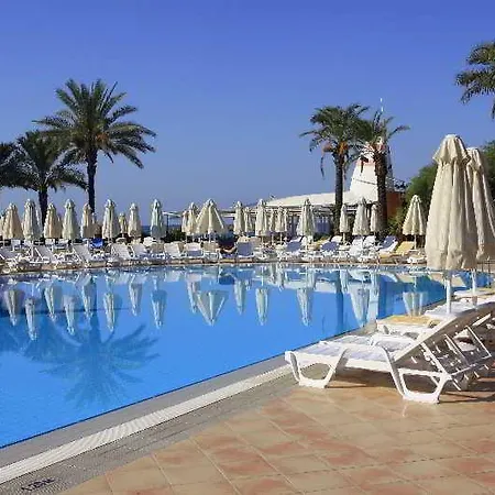 Aqi Pegasos Club 4* אבסלאר