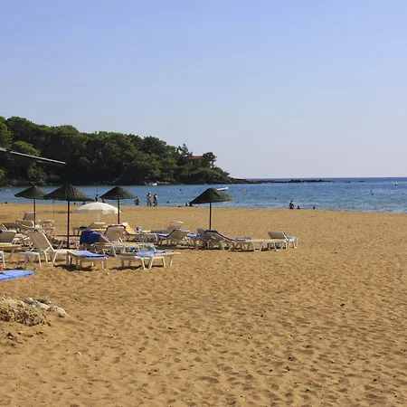 فندق Aqi Pegasos Club 4*
